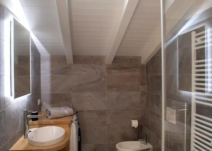 Apartament Casa Angela App 1 *